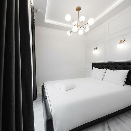 Luxury Suites Kaunas Exterior foto