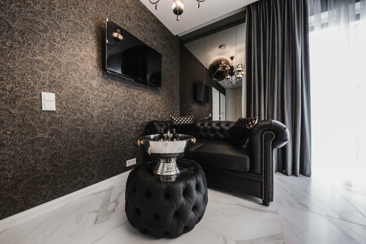 Luxury Suites Kaunas Exterior foto